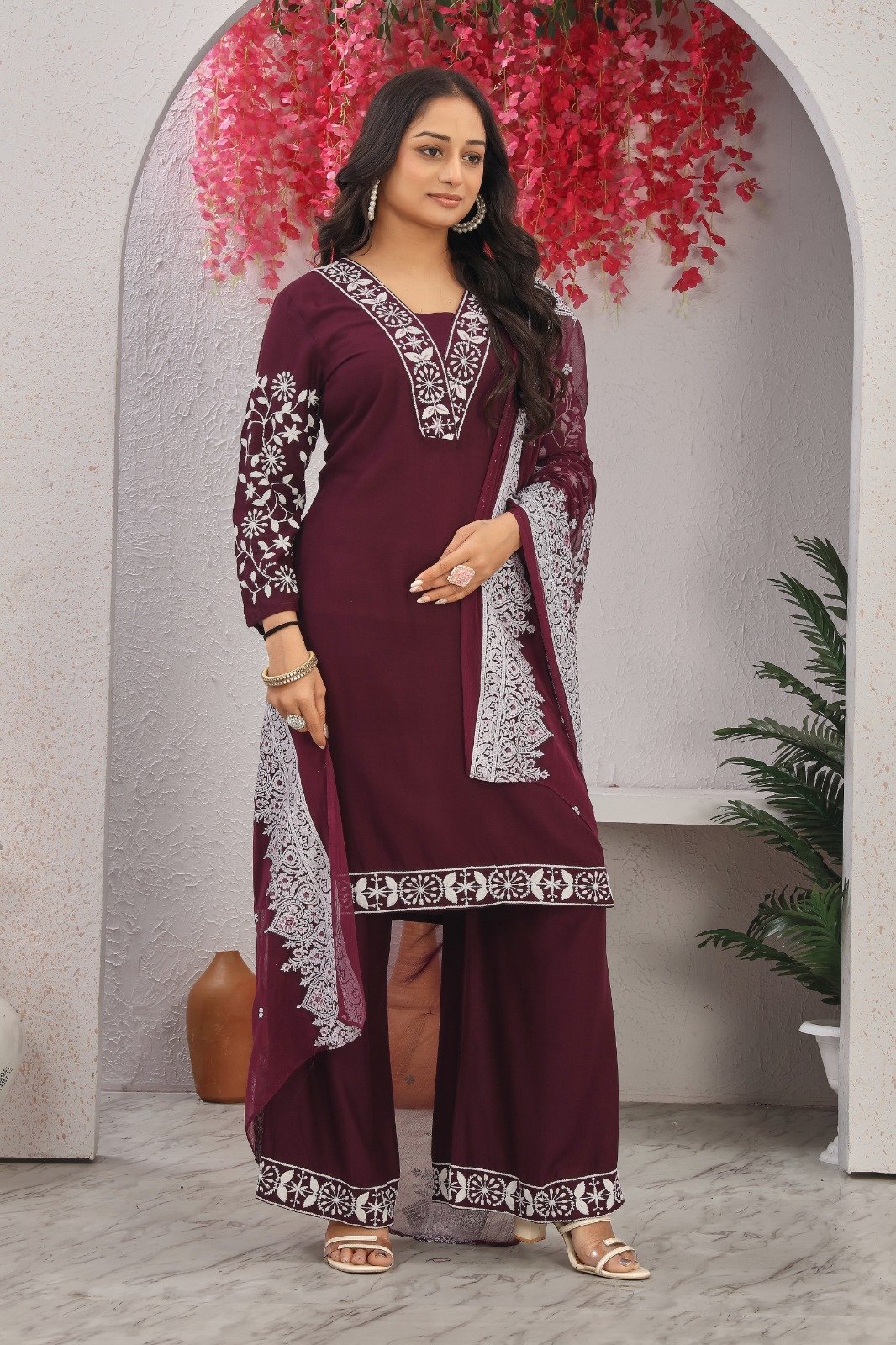 M Clothing Coordinated Ethnic Styling Detail